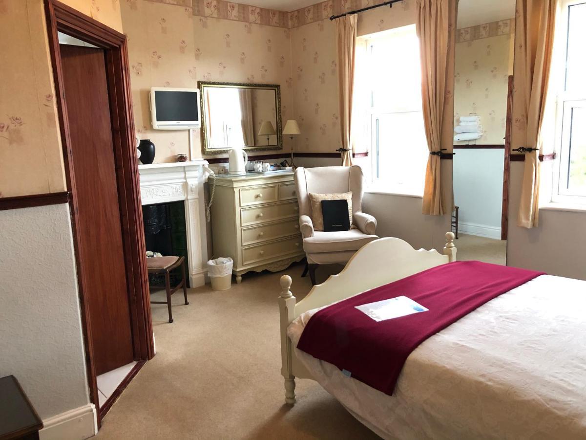 Bed and Breakfast Brook House Бродвей Екстер'єр фото